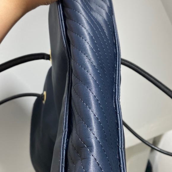 Preloved YSL Shoppers Bag - Picture 4 of 7